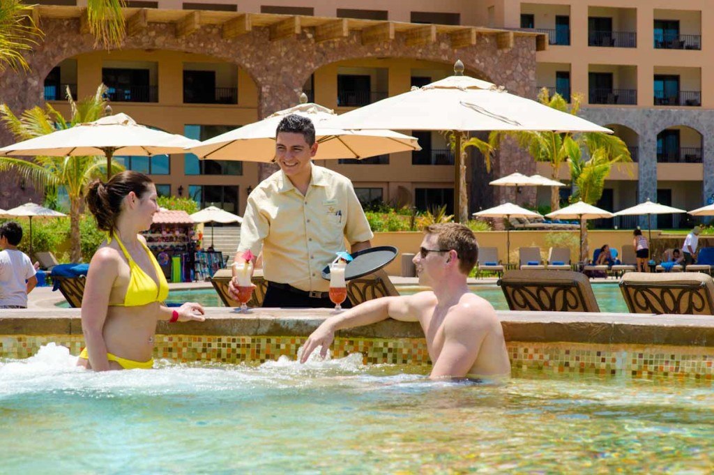 Top 8 Benefits of Being a Villa del Palmar Timeshare Member